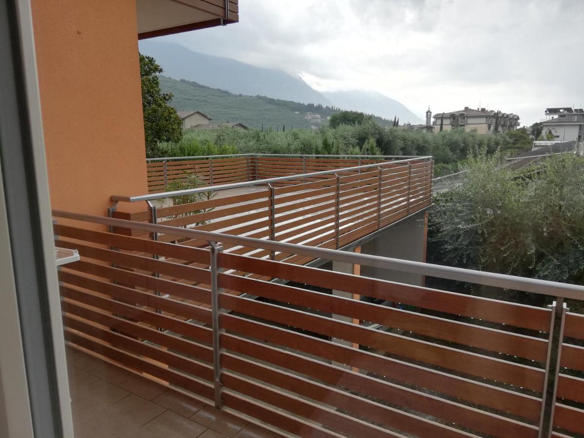 Appartamento La Terrazza リーヴァ・デル・ガルダ エクステリア 写真